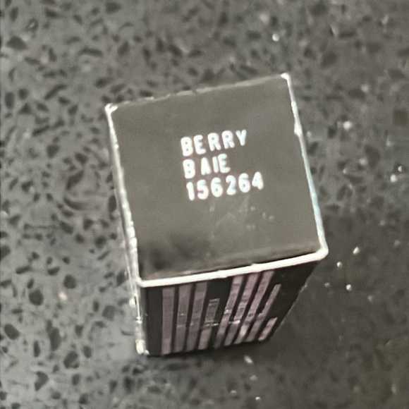 Bundle of Mary Kay Lip Balms - Picture 6 of 6